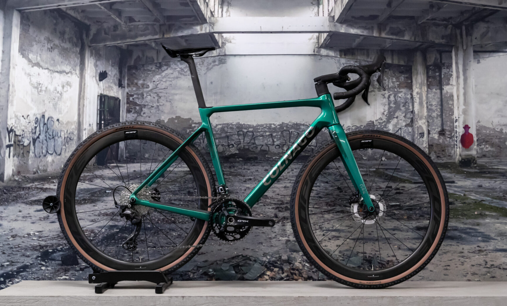 Colnago G4X – Gravelbike – 52 cm en 54 cm – GRX 1x12 – Fulcrum Lite Colnago G4X – Gravelbike – 52 cm en 54 cm – GRX 1x12 – Fulcrum Lite