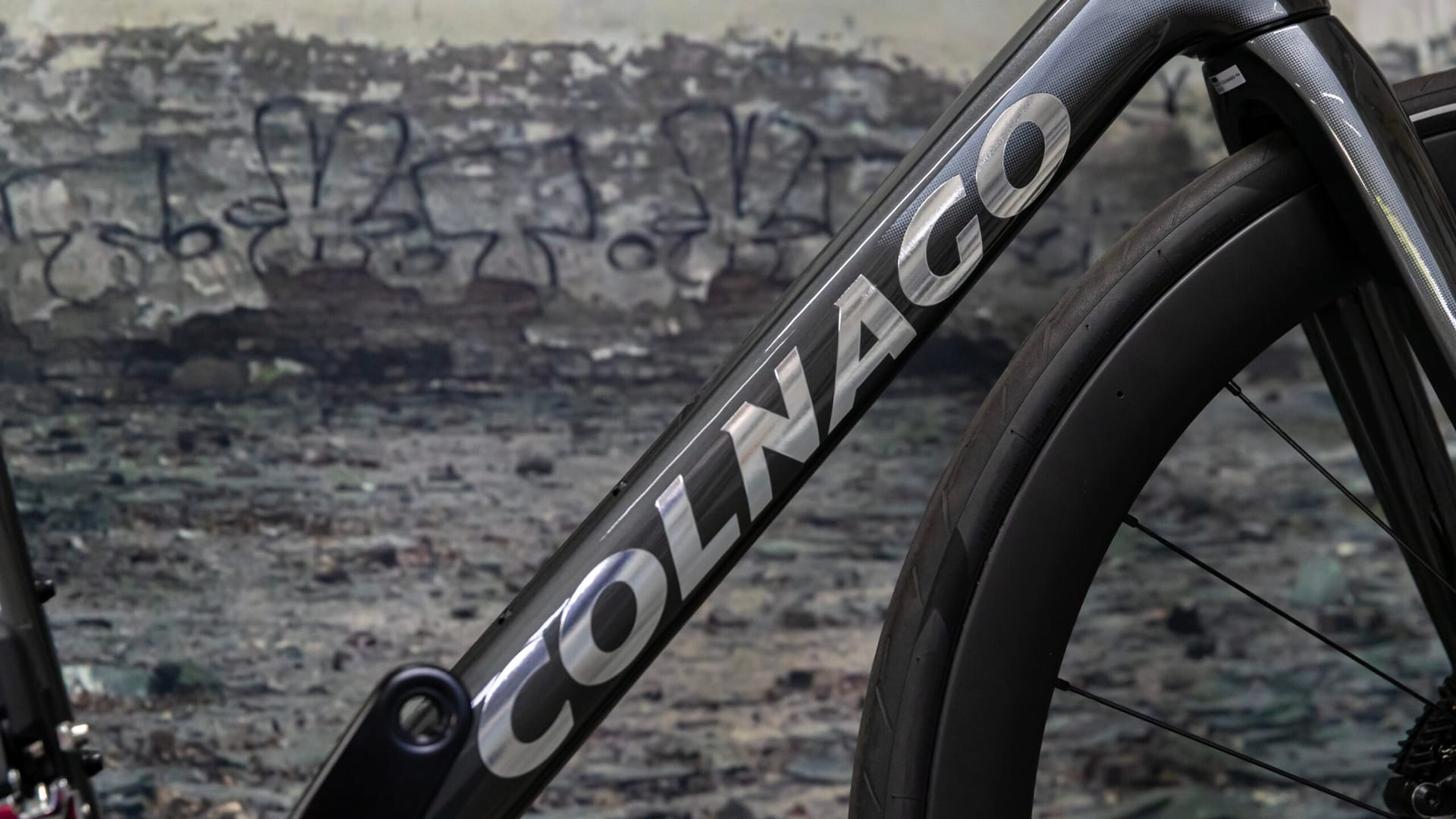 Colnago – Road Bike – V4 – 51 cm fits like a 55 – Shimano 105 Di2 thumbnail 2