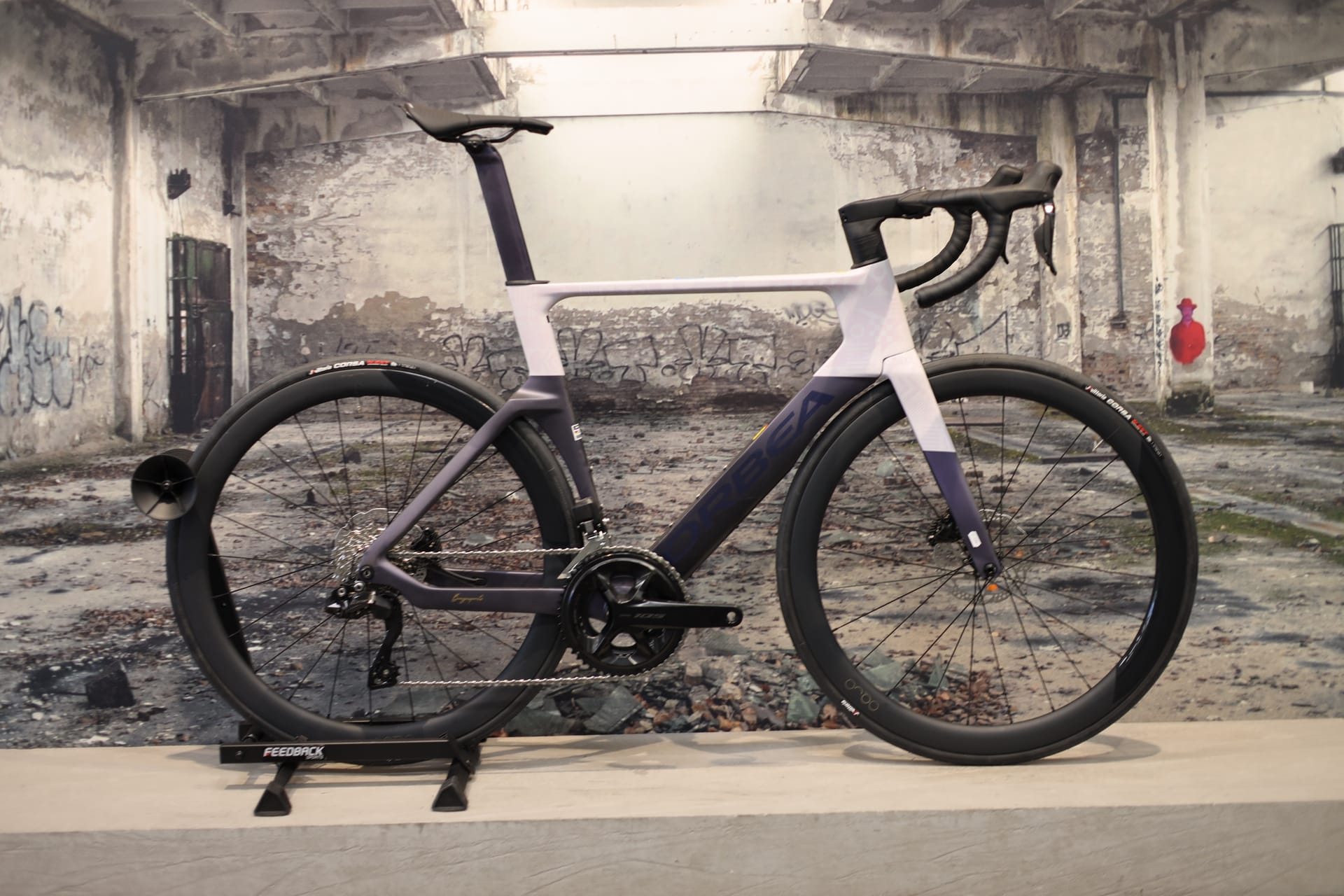 Orbea Orca Aero – Road Bike – 55 cm – Shimano 105 Di2 – Oquo ltd 45 Orbea Orca Aero – Road Bike – 55 cm – Shimano 105 Di2 – Oquo ltd 45