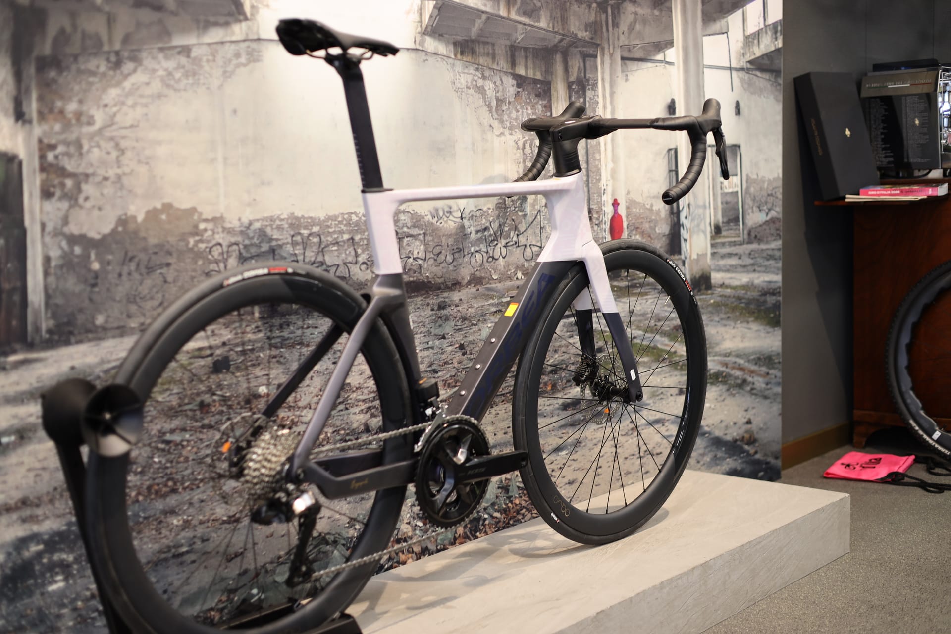 Orbea Orca Aero – Road Bike – 55 cm – Shimano 105 Di2 – Oquo ltd 45 thumbnail 3