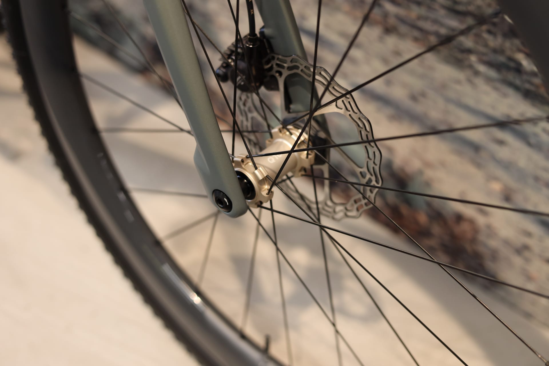 Orbea Terra Race M20iLTD Spaceship Green | Carbon Gravel Bike thumbnail 3