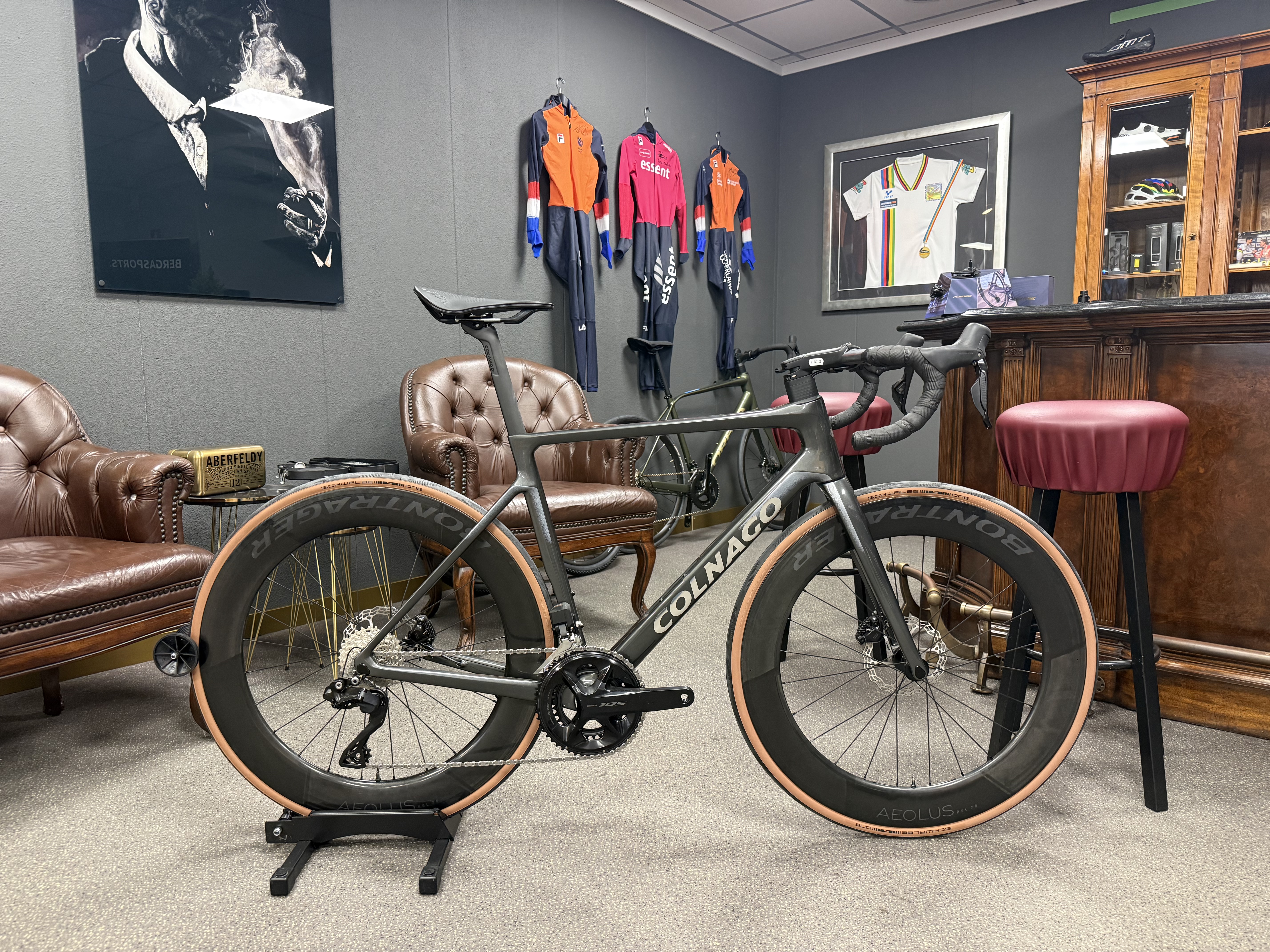 🚴♂️ Colnago Bikes In Stock at Bergasports Dedemsvaart