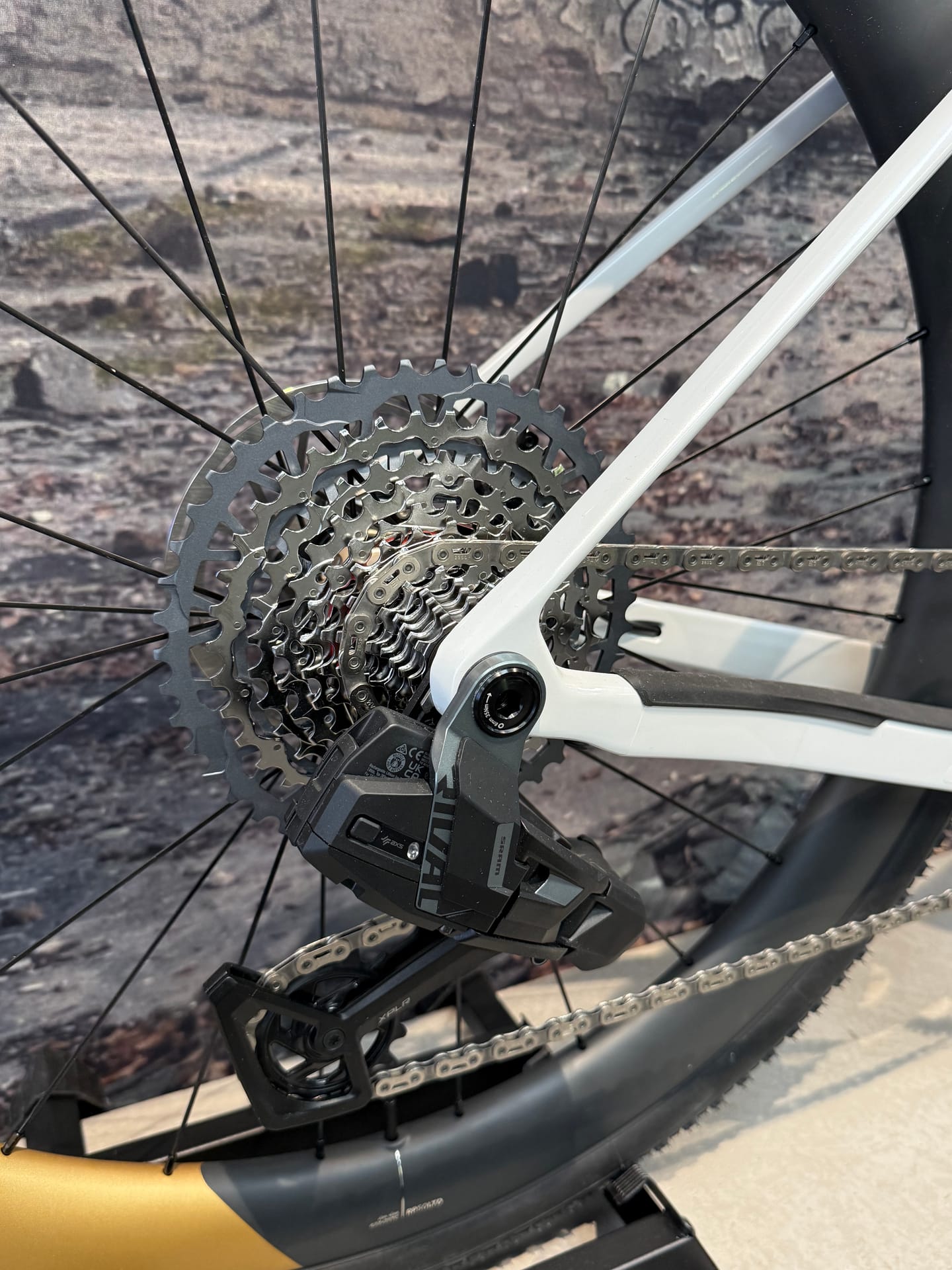 Orbea Terra Race – Gravel Bike – Custom White/Sand Gold – SRAM Rival AXS – Large thumbnail 3