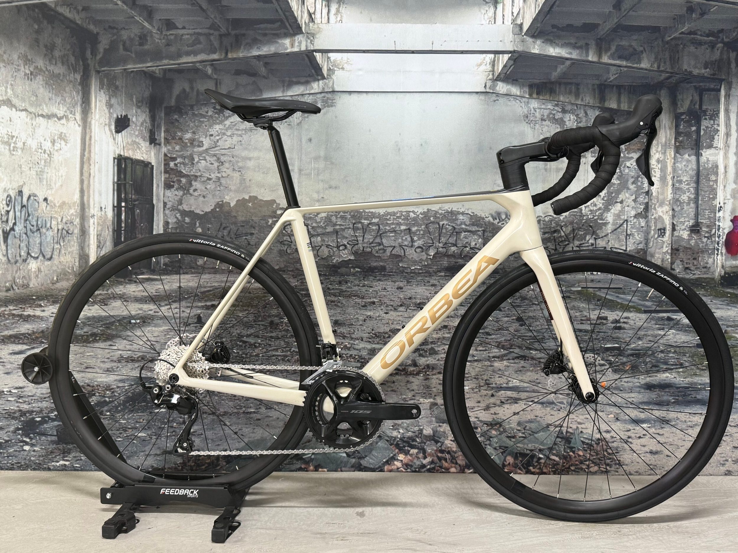 Orbea Orca M30I – Racefiets – Shimano 105 Di2 – 53 cm – Carbon