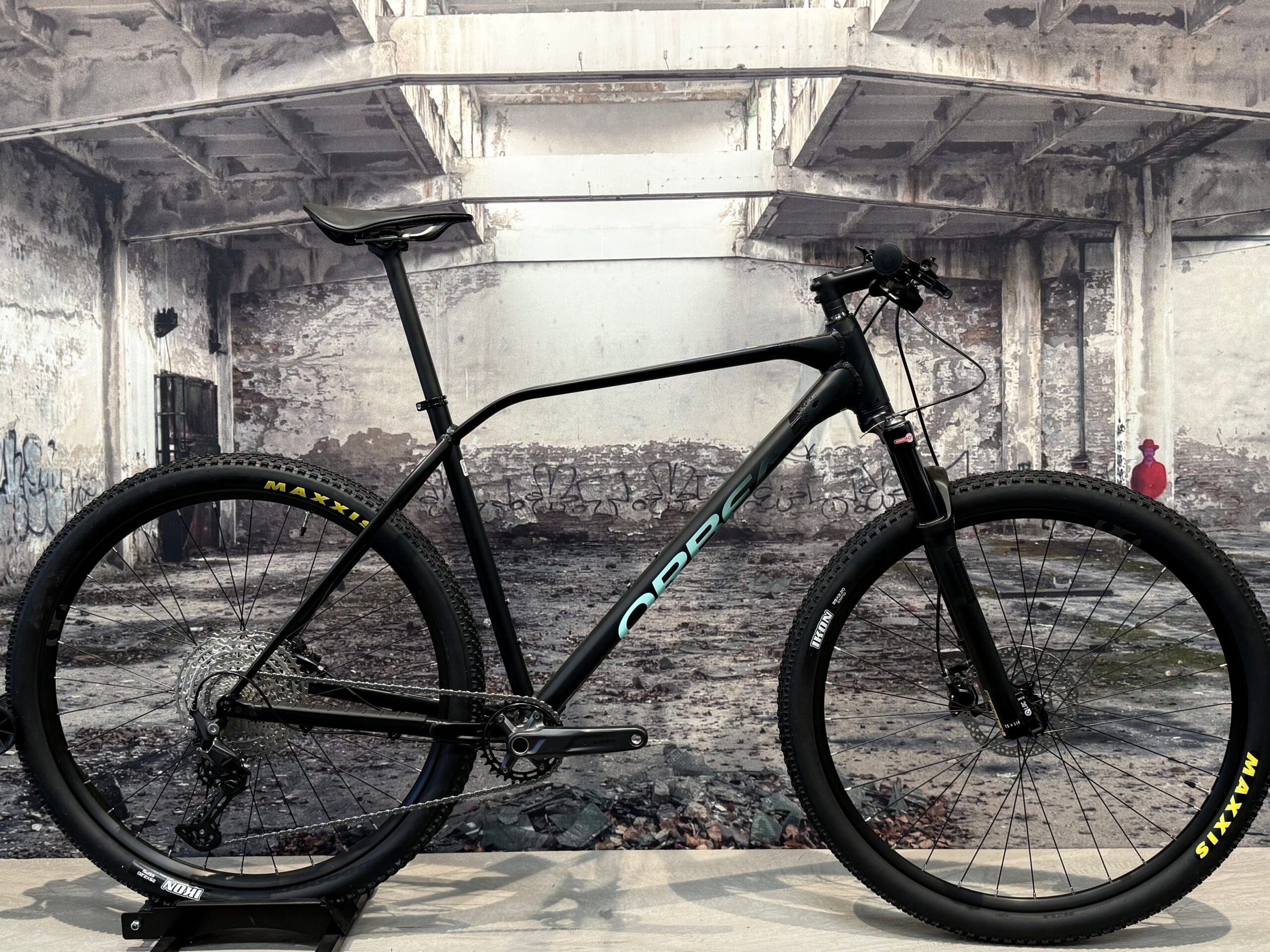 Orbea Alma H20 – MTB Hardtail – XL – Zwart Celeste – Shimano Deore