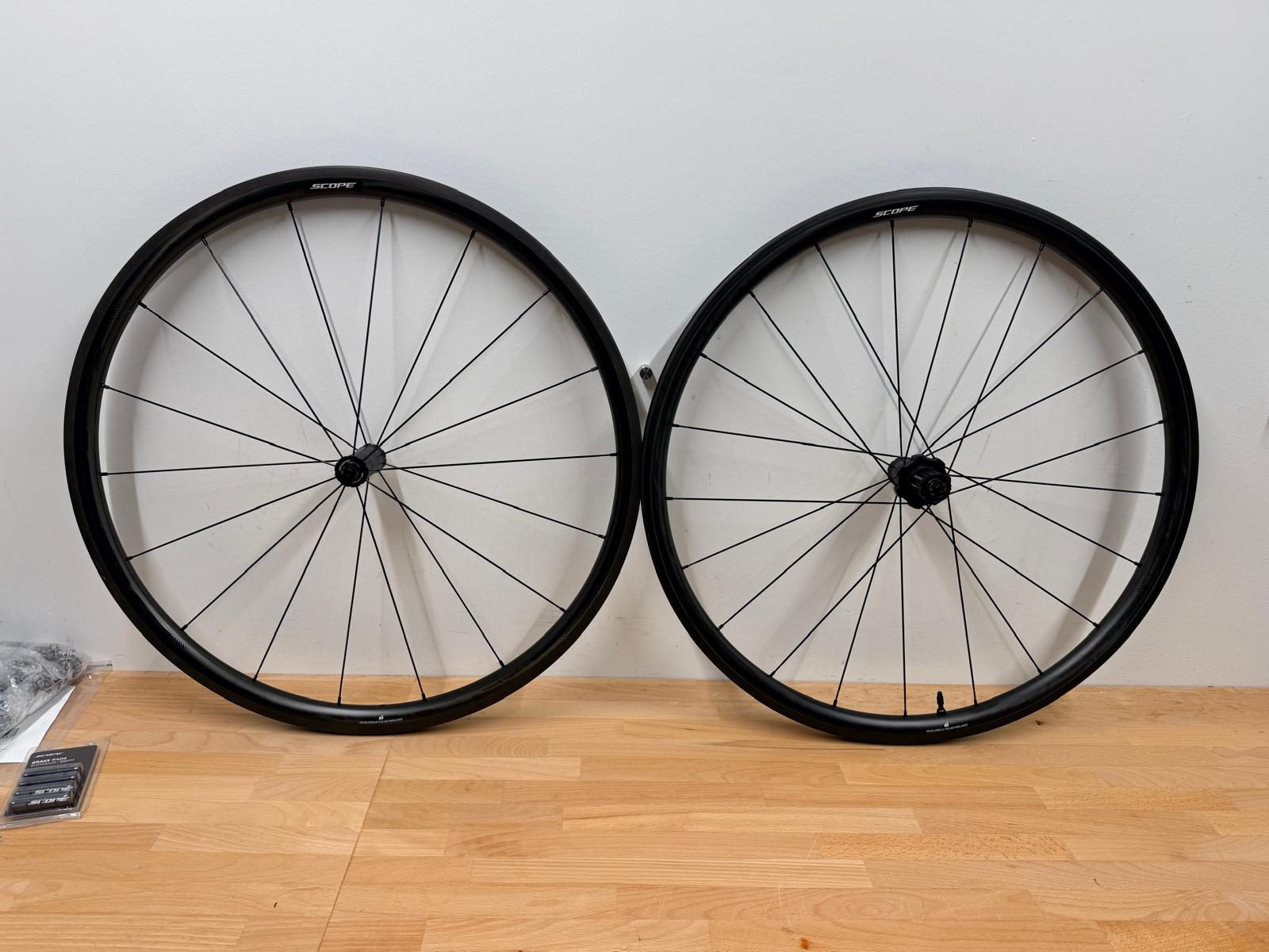 Scope R3 – Zwart – Rimbrake – Shimano 560