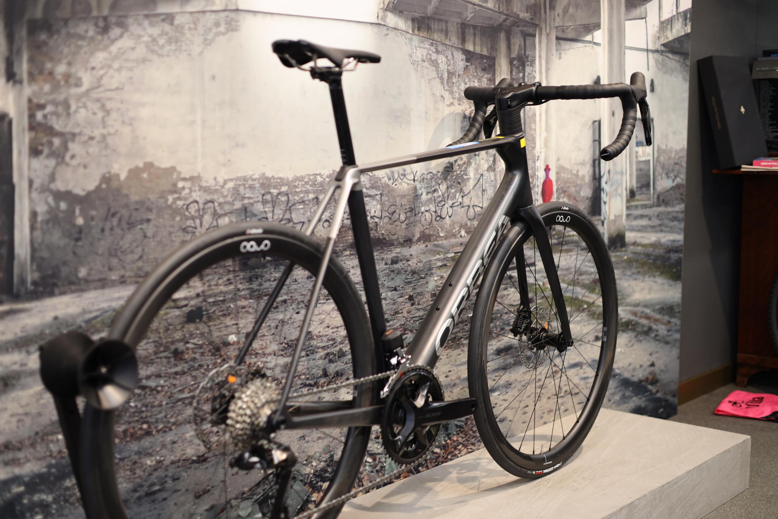 Orbea Orca M35I – Road Bike – Carbon Titanium – 55 cm – 105 Di2 – OQUO Carbon thumbnail 3